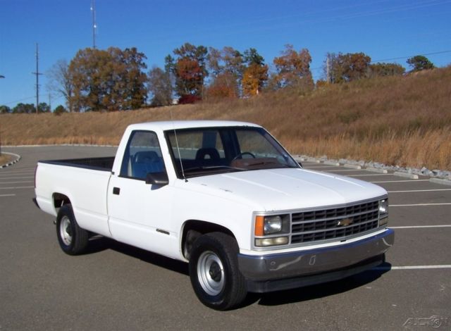 1990 White Chevrolet C/K Pickup 1500