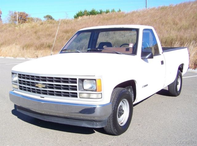 1990 White Chevrolet C/K Pickup 1500