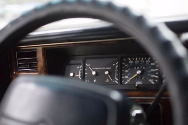 1990 Blue Chrysler New Yorker Sedan