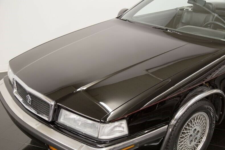1990 Black Chrysler TC by Maserati --