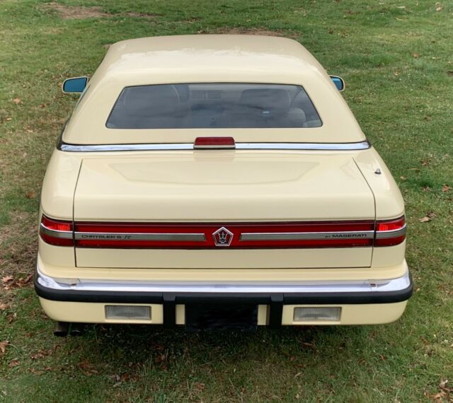 1990 Light Yellow / Crystal Coat Chrysler Levante Convertible