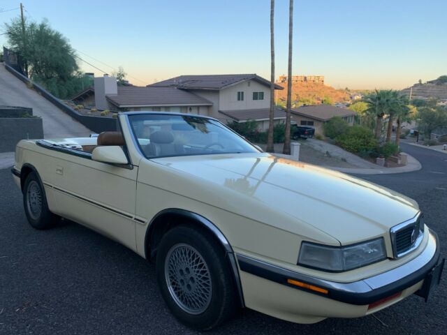 1990 Yellow Chrysler TC Maserati Convertible