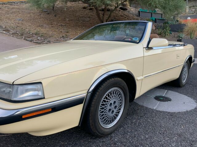 1990 Yellow Chrysler TC Maserati Convertible