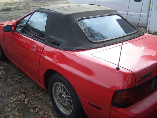 1990 Red Mazda RX-7