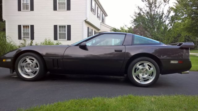 1990 Gray Chevrolet Corvette Coupe