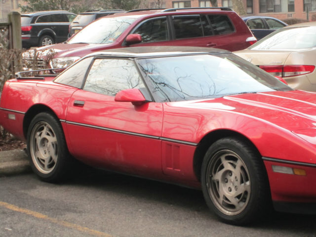 1990 Red  Chevrolet Corvette Convertible