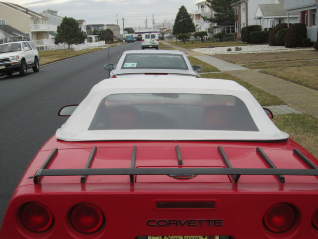 1990 Red  Chevrolet Corvette Convertible