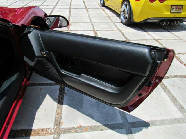 1990 DARK RED METALLIC Chevrolet Corvette CONVERTIBLE