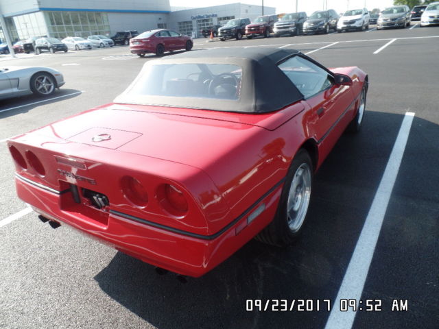 1990 Red Chevrolet Corvette Convertible