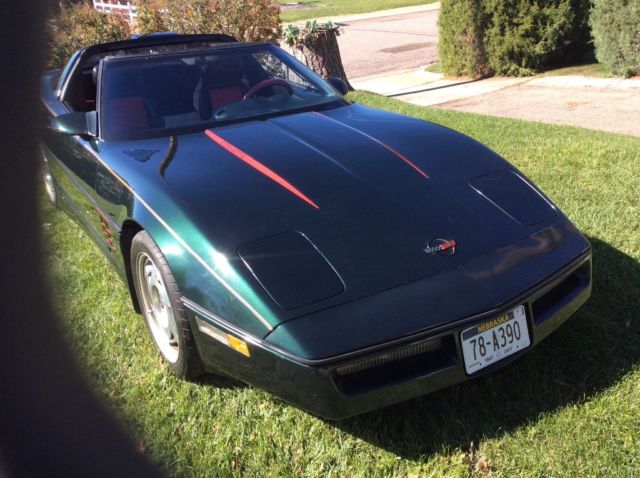 1990 Green Chevrolet Corvette Coupe