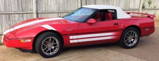 1990 Red Chevrolet Corvette Convertible
