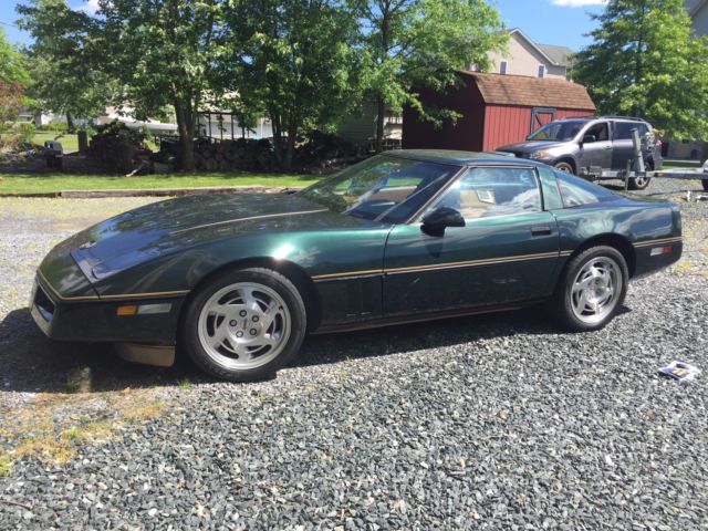 1990 Green Chevrolet Corvette Hatchback