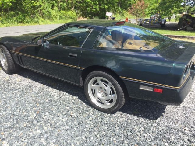 1990 Green Chevrolet Corvette Hatchback