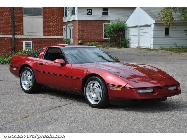 1990 Red Chevrolet Corvette Hatchback