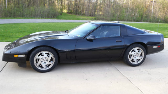 1990 Black Chevrolet Corvette Coupe