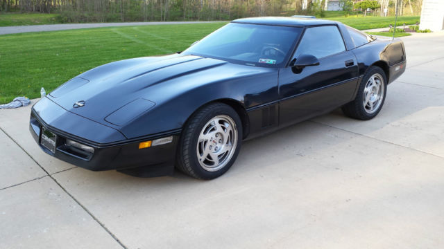 1990 Black Chevrolet Corvette Coupe