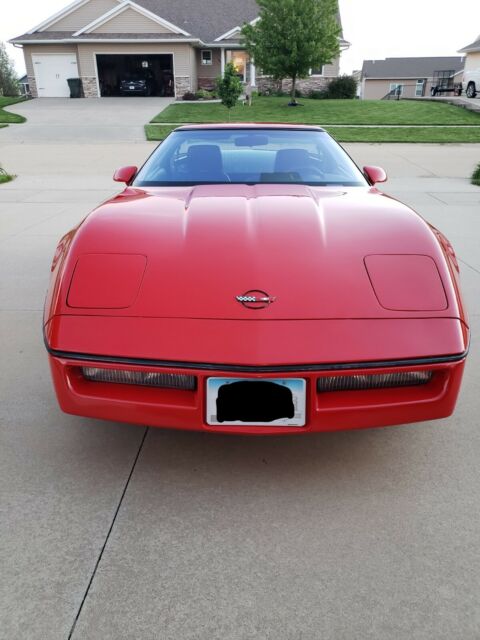 1990 Red Chevrolet Corvette Coupe