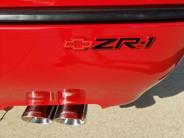 1990 Red Chevrolet Corvette Coupe