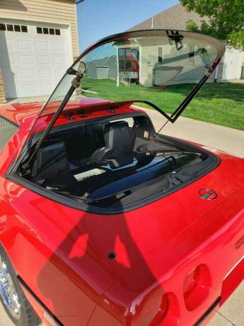 1990 Red Chevrolet Corvette Coupe