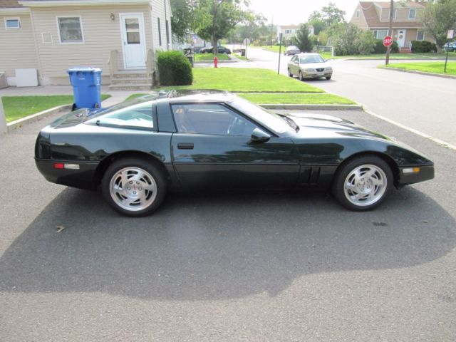 1990 Green Chevrolet Corvette Coupe