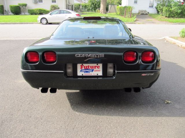 1990 Green Chevrolet Corvette Coupe