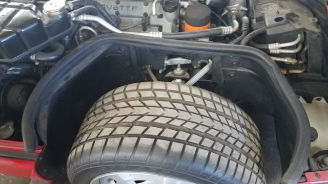 1990 Red Chevrolet Corvette Coupe