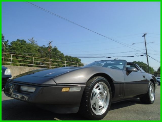 1990 Gray Chevrolet Corvette Coupe