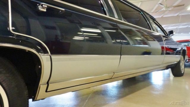 1990 Blue Cadillac Brougham Other
