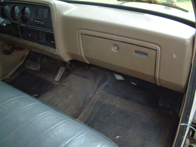 1990 White Dodge 250 Truck Standard Cab Pickup
