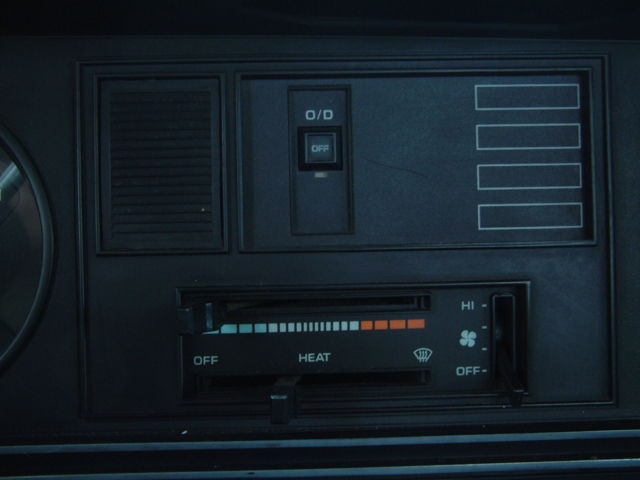 1990 White Dodge 250 Truck Standard Cab Pickup