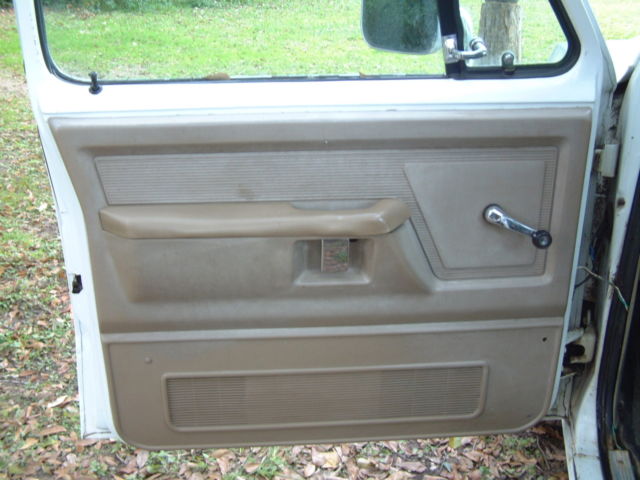 1990 White Dodge 250 Truck Standard Cab Pickup