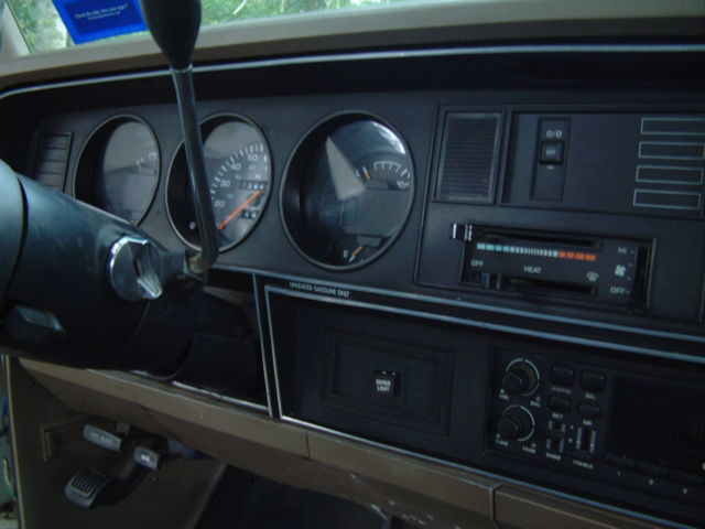 1990 White Dodge 250 Truck Standard Cab Pickup