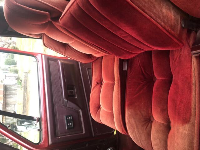 1990 Silver Dodge Ram 2500 Crew Cab Pickup