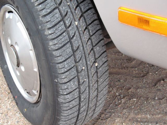 1990 Gray Dodge Other Pickups Extended Cab Pickup