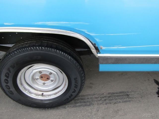 1990 Blue Dodge Ram 1500 Pickup Truck