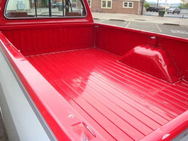 1990 RED/SILVER Dodge Ram 2500 Standard Cab Pickup