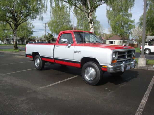 1990 RED/SILVER Dodge Ram 2500 Standard Cab Pickup