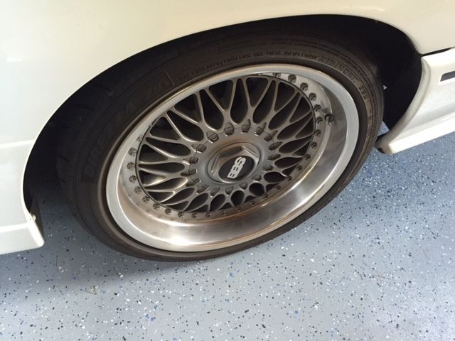 1990 Alpine White BMW M3 M3