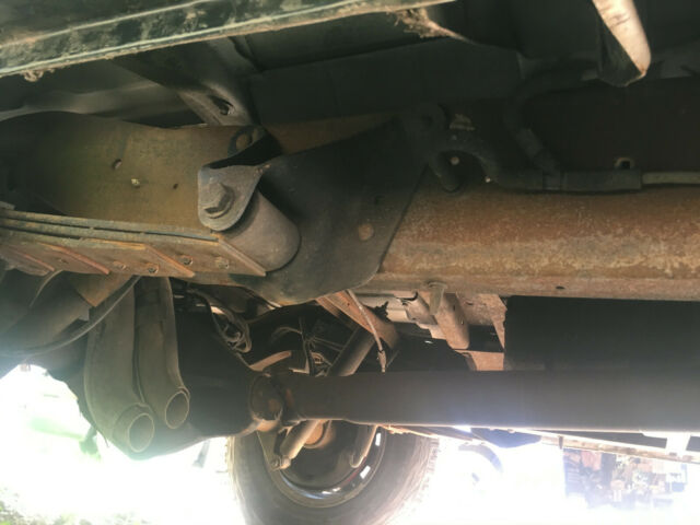 1990 Hammered Grey Ford E-Series Van