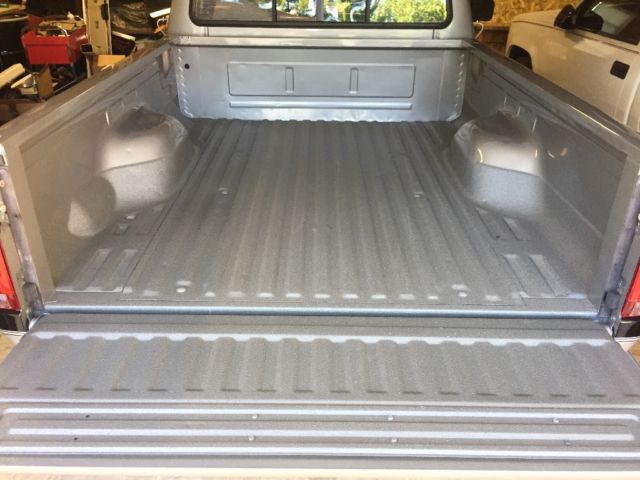 1990 Black Gray Ford F-150 Standard Cab Pickup