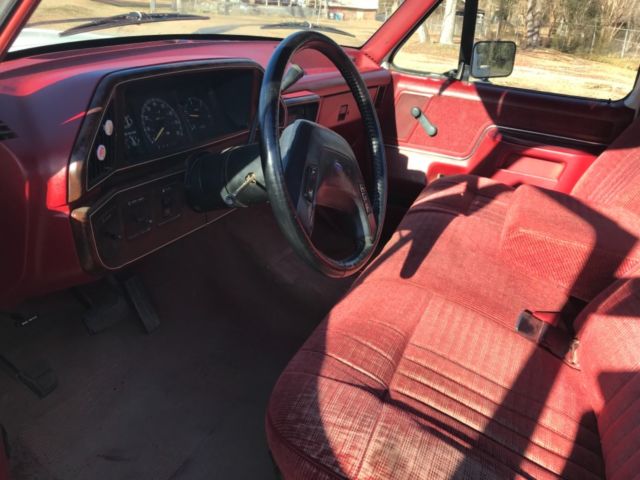 1990 White Ford F-250