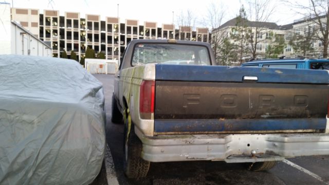 1990 Gray Ford F-150 Cab &- Chassis