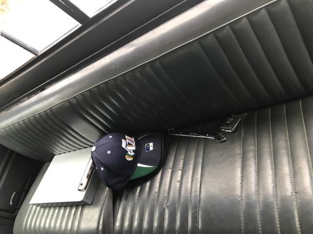 1990 White grey Ford F-250 Extended Cab Pickup