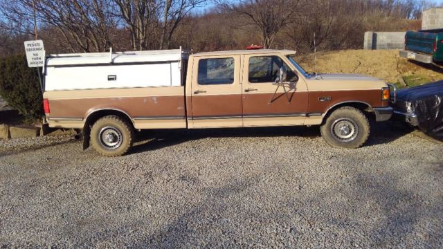 1990 Beige/brown Ford F-350 Crew Cab Pickup