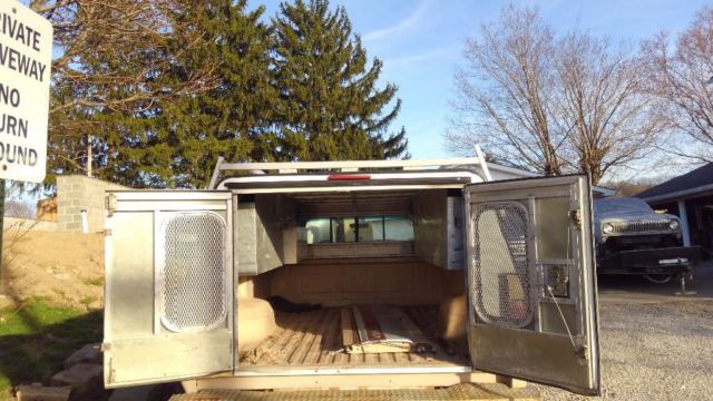 1990 Beige/brown Ford F-350 Crew Cab Pickup