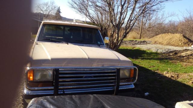 1990 Beige/brown Ford F-350 Crew Cab Pickup