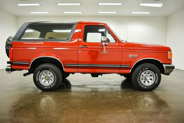 1990 Red Ford Bronco --