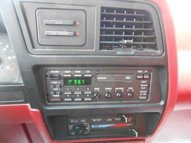 1990 Blue Ford Bronco 2