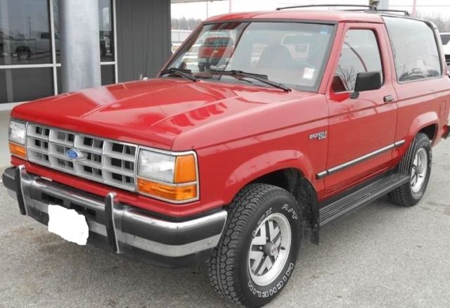 1990 Blue Ford Bronco 2
