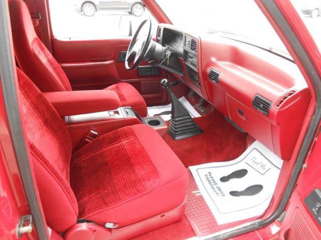 1990 Blue Ford Bronco 2